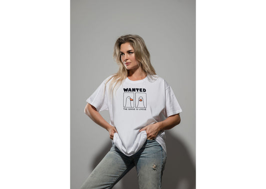 Loom of the hills Unisex Wanted Goose Graphic T-Shirt – Fun Minimal Style